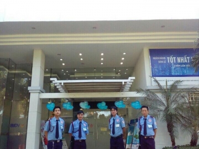 Ngày 30/06/2017 Công Ty Cổ Phần Dịch Vụ Bảo Vệ Ngân An tiến hành triển khai bảo vệ tại Ngân Hàng BIDV- CN Nhà Bè